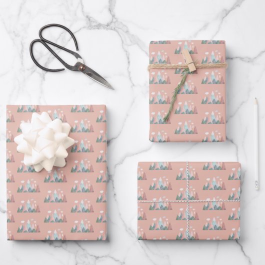 Pastellberge auf Lachsrosa Geschenkpapier Set (Vorderseite)