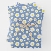 Pastellblau mit gelbem weißem Daisy-Blume-Muster Geschenkpapier Set (Beispiel)