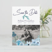 Pastellblaue Aquarellfarben-Rose Save the Date (Stehend Vorderseite)