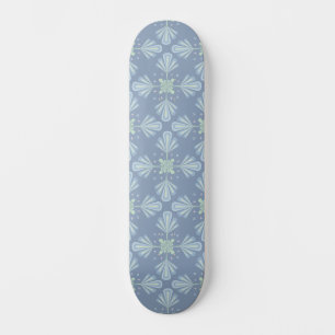 Pastellblaue florale abstrakte Wiederholung Skateboard
