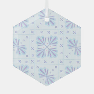 Pastellblaue geometrische Blumenwiederholung Ornament Aus Glas