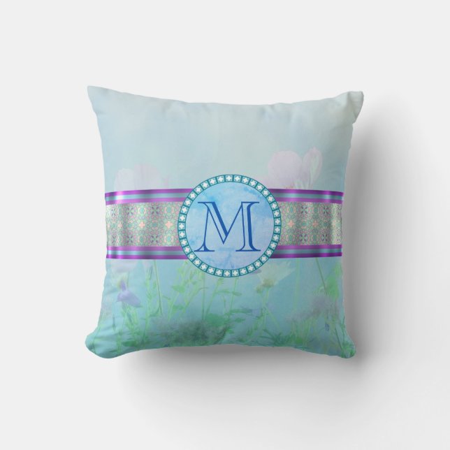 Pastellblauer Floral Monogramm Kissen (Vorderseite)