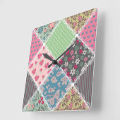 Pastellblumensteppdecken-Quadrate Quadratische Wanduhr (Winkel)