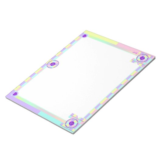 Pastellfarben & lila Herzen schlagen Notizblock (angewinkelt)