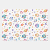 Pastellfarben Raumplaneten auf weißem Hintergrund Geschenkpapier Set (Vorderseite)