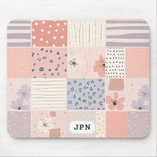 Pastellfarbene Floral Patchworkdecke in Rosa und B Mousepad