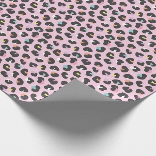 Pastellfarbene Leoparden Geschenkpapier (Ecke)