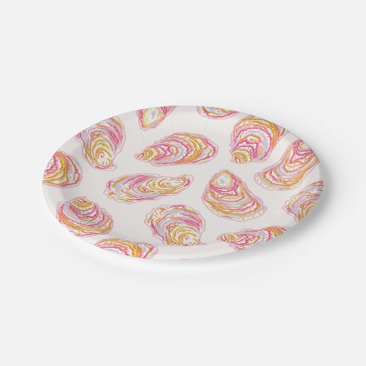 Pastellfarbene Muscheln an der Küste Oyster Pappteller (Schrägansicht)