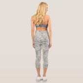 Pastellfarbene Quadrate Capri Leggings (Rückseite)