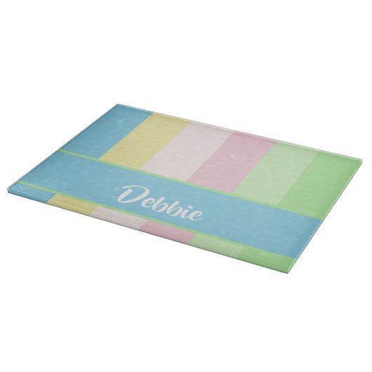 Pastellfarbene Streifen Schneidebrett (Ecke)