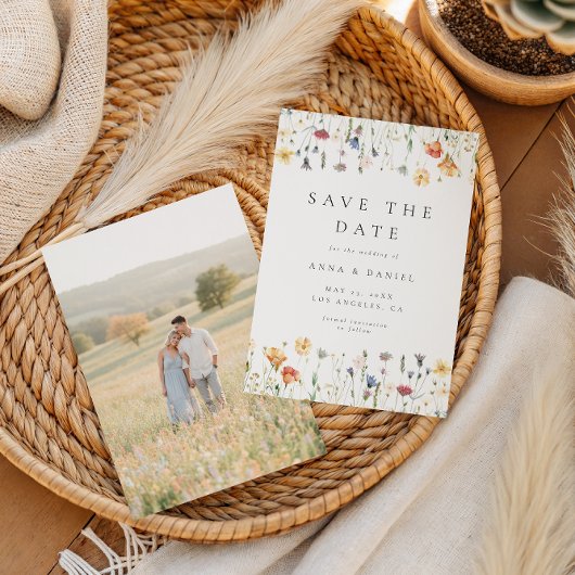 Pastellfarbene Wildblumen-Hochzeit Save The Date