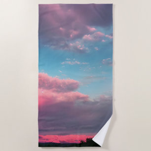 Pastellfarbener Himmel Strandtuch