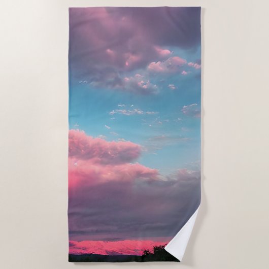 Pastellfarbener Himmel Strandtuch (Vorderseite)