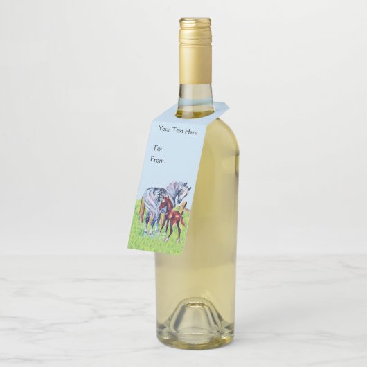 Pastellfarbenes Mutterpferd mit brauner Babycreme Flaschenanhänger (Angewinkelt)