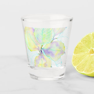 Pastellgelb-grüne Wasserfarben-Botanik-Blätter Schnapsglas