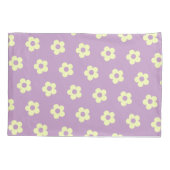 Pastellgelbe Lila Girly Reversible Daisy Print Kissenbezug (Rückseite-Links)
