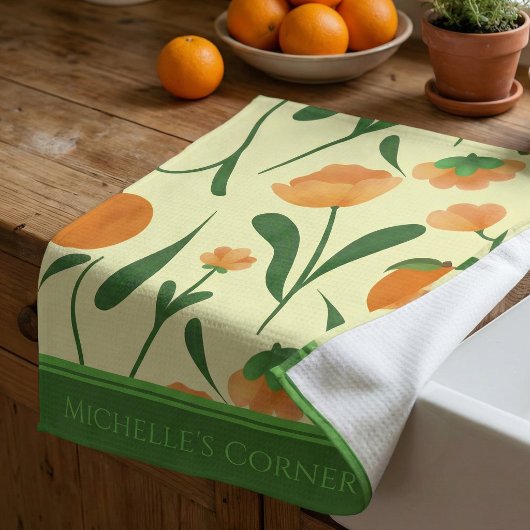 Pastellgelbe Pfirsiche und Blumen Geschirrtuch