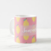 Pastellgelbe Zitronenmuster auf rosa Personalisier Kaffeetasse (Vorderseite Links)