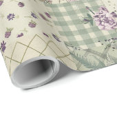 Pastellgrüne Fliederdecke Erdiges Gingham-Patchwor Geschenkpapier (Rolleneckpunkt)