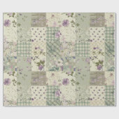 Pastellgrüne Fliederdecke Erdiges Gingham-Patchwor Geschenkpapier (Flach)