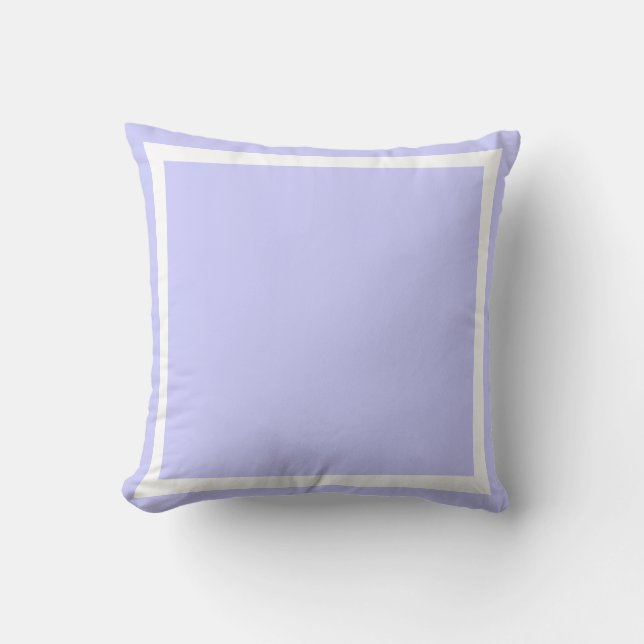 Pastelllavender Lila Kissen in festfarbigen Pastel (Vorderseite)