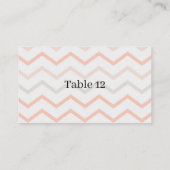 Pastellpfirsich und Cream Geometric Platzkarte (Rückseite)