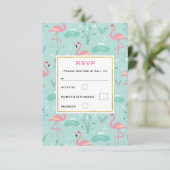 Pastellrosa Flamingos Grünes Muster Hochzeit RSVP Karte (Stehend Vorderseite)