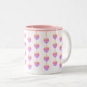 Pastellrosa Hängekreise Zweifarbige Tasse (VorderseiteRechts)