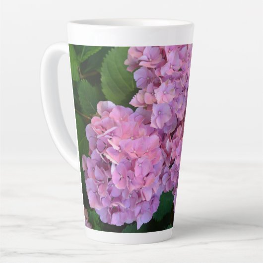 Pastellrosa Hortensia Hydrangea Blume Milchtasse (Linke Ecke)