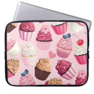 Pastellrosa Kuchen: Vintages Muster. Laptopschutzhülle