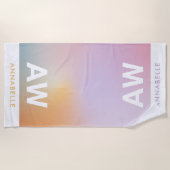 Pastellrosa Regenbogen gürtelner, einfacher Strand Strandtuch (Vorderseite)