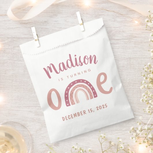 Pastellrosa Regenbogen Ihr Name wird ein Geburtsta Geschenktütchen (Ausgeschnitten)
