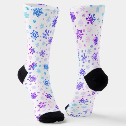 Pastellrosa und Blaue Schneeflocken Elegant Weiß Socken (Gewinkelt)