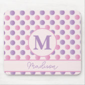 Pastellrosa und Lila Polka Dots Individuelle Name Mousepad (Vorne)