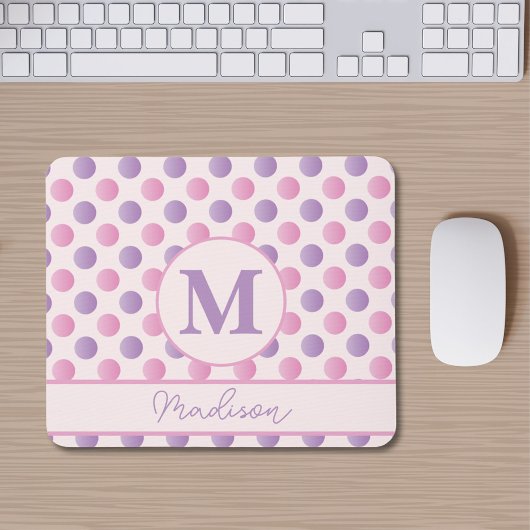 Pastellrosa und Lila Polka Dots Individuelle Name Mousepad