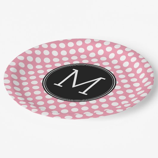 Pastellrosa und schwarze Polka-Punkte benutzerdefi Pappteller (Schrägansicht)