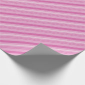 Pastellrosa und weiße Candy Cane Streifen Geschenkpapier (Ecke)