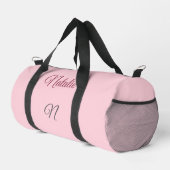 Pastellrosa Vollfarbe mit Monogramm Duffle Bag (Rechte Ecke)