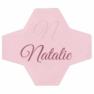 Pastellrosa Vollfarbe mit Monogramm Fußball