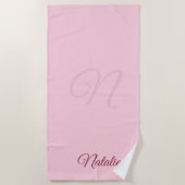Pastellrosa Vollfarbe mit Monogramm Strandtuch (Vorderseite)