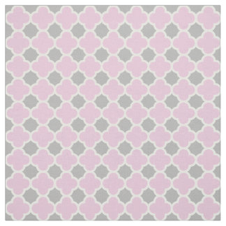 Pastellrosa weißes graues Quatrefoil Muster Stoff