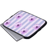 Pastellstreifenmuster mit Gänseblümchen Laptopschutzhülle (Vorne Knopf)