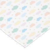 Pastelstars und Wolken Tischdecke (Schrägansicht)
