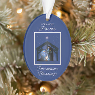 Pastor Weihnachts Segen Manger on Blue Ornament