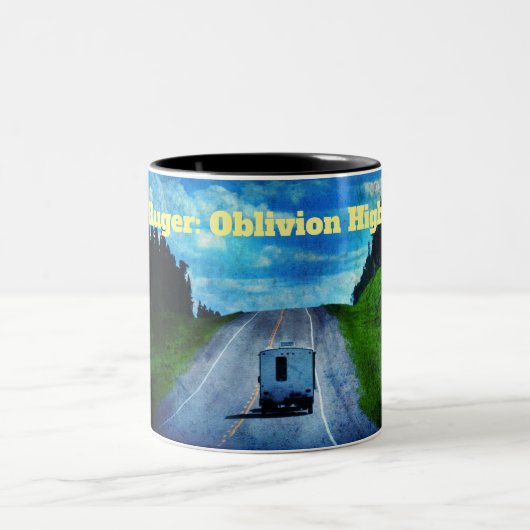 Pat Ruger: Vergessenheits-Landstraßen-Kaffee-Tasse Zweifarbige Tasse (Mittel)