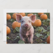 **"Patch of Joy: A Happy Baby Pig Under Pumpkins"* Einladung (Vorderseite)