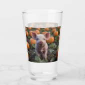 **"Patch of Joy: A Happy Baby Pig Under Pumpkins"* Glas (Rückseite)