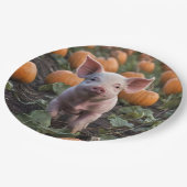 **"Patch of Joy: A Happy Baby Pig Under Pumpkins"* Pappteller (Schrägansicht)