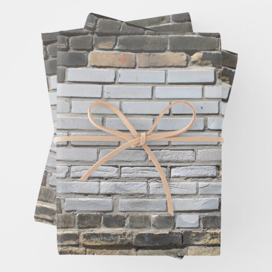 Patched Grau und Weiß Brick Wall Urban Grit Geschenkpapier Set (Beispiel)