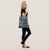 Patchwork Blaue Blumen: Nahtlose Stoffe. Tasche (Am Model)
